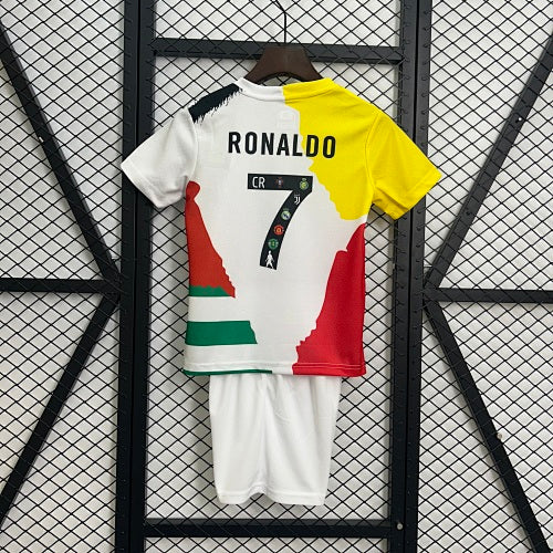 Ensemble foot enfant Ronaldo (maillot + short)